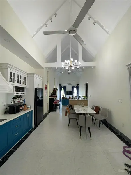 Bán căn biệt thự gần công viên nhiệt đới kdc hùng vương