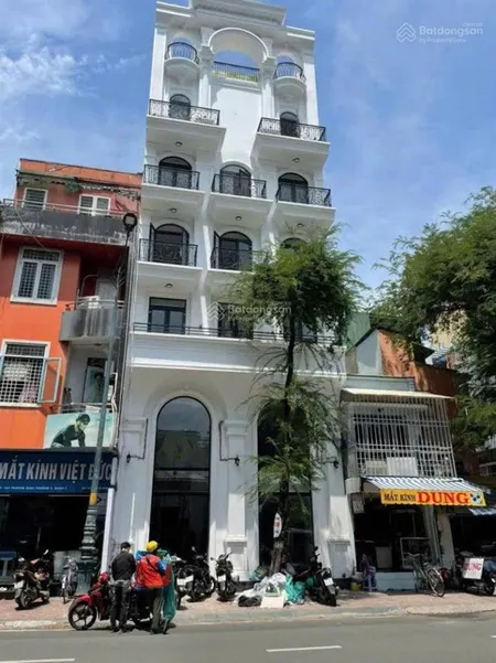Siêu phẩm khan hiếm mt trương định, quận 3, dt 7,7x35m, hầm 4 tầng, hđt 250tr/ tháng, 82 tỷ