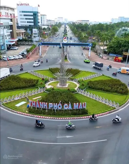 Con đường vip bậc nhất cà maucần bán gấp đất lô góc 1023.7m2 trần hưng đạo, p. tân thành, cà mau
