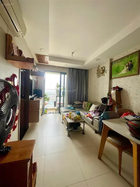 Chính chủ bán căn 68m2 đã có sổ hồng giá 4.390 tỷ xem nhà