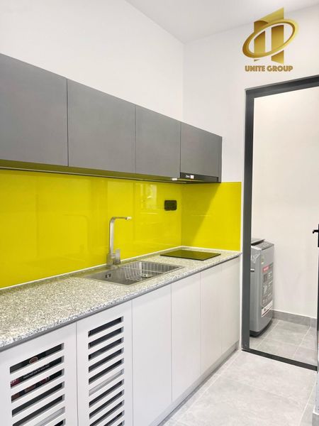 Cho thuê phòng có nội thất bancon cửa sổ lớn máy giặt riêng Nguyễn Khoái Quận 4