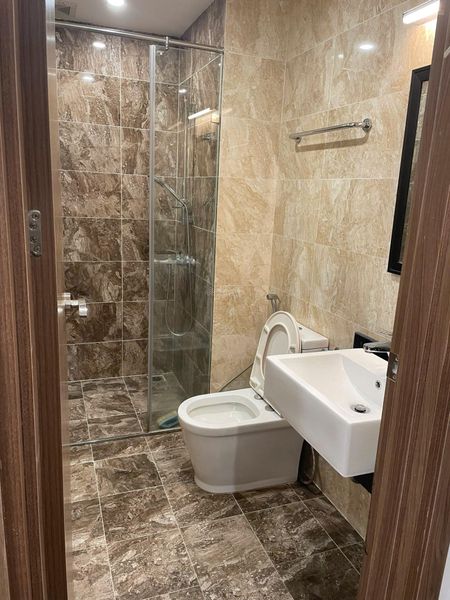 Cho thuê gấp 3pn2vs, diện tích 95m, Skycentral,định công, giá 13 triệu