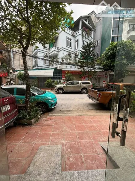 Cho thuê văn phòng Tầng 1- Dịch Vụ Mỗ Lao, phù hợp làm văn phòng giao dịch