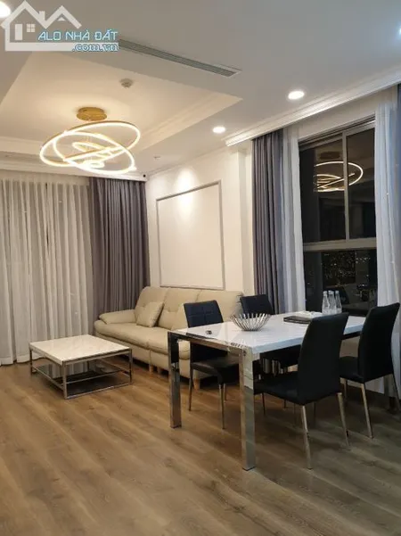 Cho thuê Kingston 2 Phòng ngủ, 83m2 Nội thất cao cấp, lầu cao, Giá 20Tr