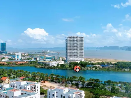 Chính chủ bán căn hộ 3pn lô góc 152m2 view biển 3 mặt thoáng, trung tâm du lịch bãi cháy, hạ long