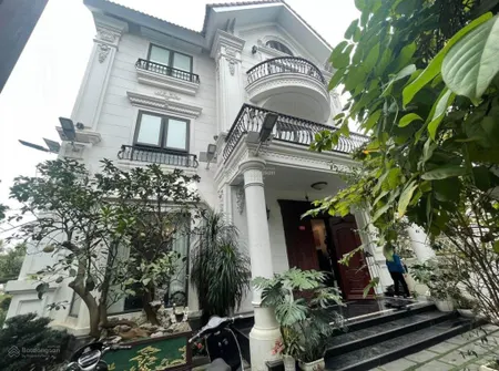 Bán bt vinhomes riverside, 48 tỷ, 170m2, view đẹp, phong thủy ổn