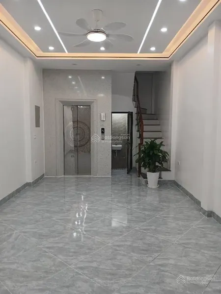 Bán nhà riêng tại kiến hưng, 7,95 tỷ, 35 m2, 4pn, 4wc, phong thủy tốt, pháp lý đầy đủ