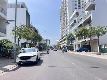 Bán nhà mặt đường thích quảng đức kđt vcn phước hải