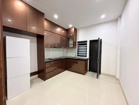 Bán gấp nhà riêng dân xây 40m2 5 tầng chỉ 7,3 tỷ tại thanh lân, hoàng mai, hà nội