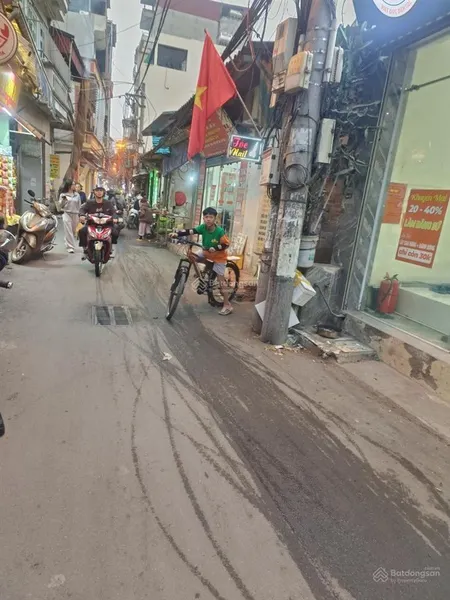 Bán đất xây ccmn đại linh, ngõ ba gác rộng thoáng, 56m, vuông đét, gần trục lê quang đạo kéo dài