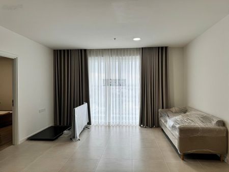 Cần cho thuê nhanh căn 3PN 102m2 full NT - view LM81 - 19tr/tháng - sẵn pass xem nhà