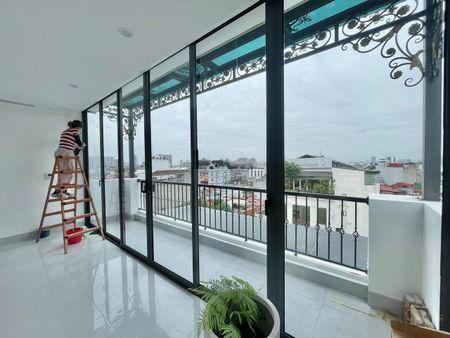 Chính chủ cho thuê Văn Phòng diện tích 180m; 360m; 640m2 Giá thuê 35tr, 80tr/tháng, nhà mới 100%