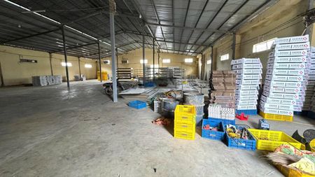 Cho thuê kho 800m2, sân bãi rộng, mặt tiền ql14 Buôn Ma Thuột