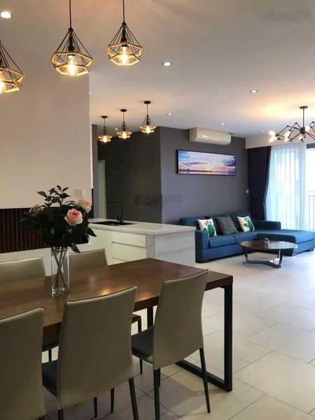Cho thuê căn hộ Riviera Point 99m2 2PN full nội thất giá 24 triệu/tháng