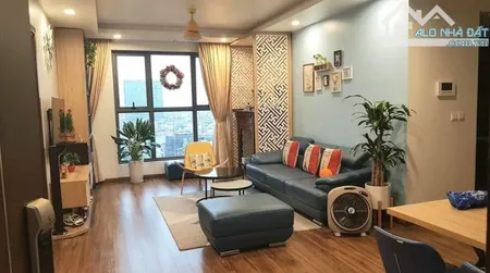 Chủ nhà kí gửi cho thuê nhiều CHCC Golden Palm 2-3 pn tầng đẹp đồ đẹp giá mềm LH em Thanh