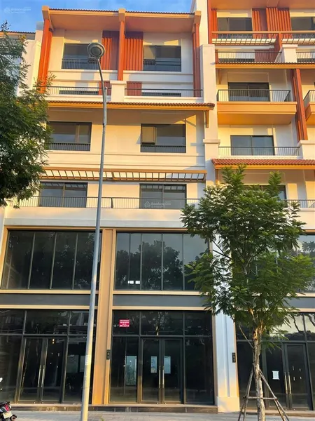 Bán shophouse trung tâm đà nẵng sát sông hàn giá đầu tư chỉ 24 tỷ. sun cosmo residence đà nẵng
