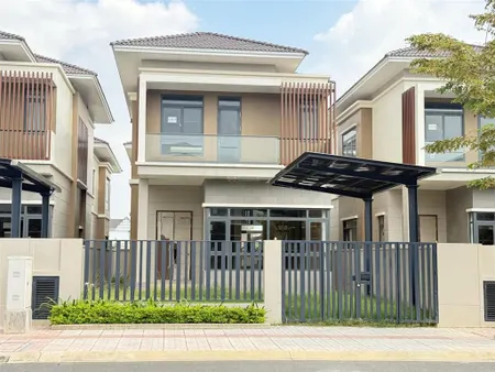 Biệt thự đơn lập 250m2 nằm trong khu đô thị chuẩn singapore cách tpm chỉ 10 phút