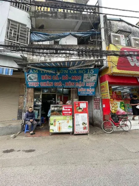 Bán đất tặng 3 tầng, ngay phố hồ tùng mậu 100m mặt tiền 4,3m nở hậu, đối diện đh thương mại, vip