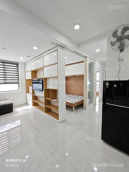 Chuẩn bị ra sổ kẹt tiền cần bán nhanh 3pn góc, 78m2, chỉ 2.95 tỷ, tặng nội thất. 0903 042 ***