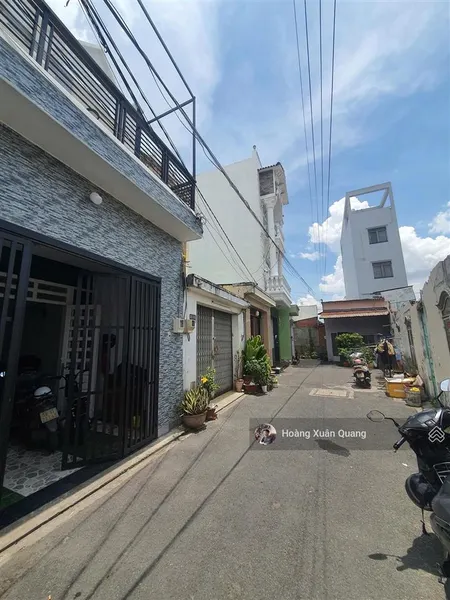 Đường xe hơi tránh nhà 2 tầng 84m2 5pn trần thị hè hiệp thành