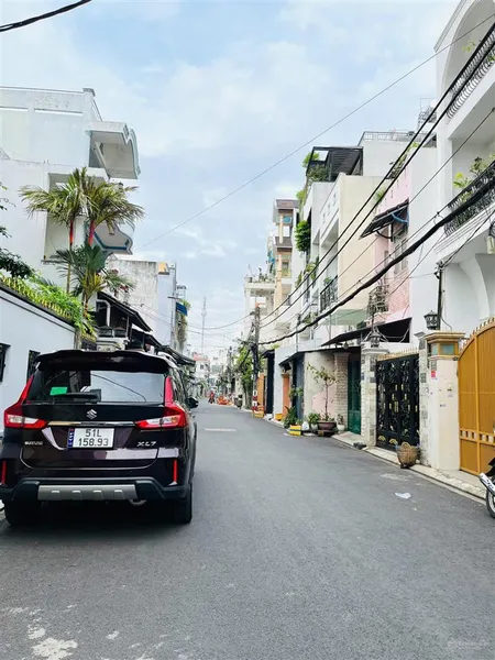 Hẻm 8m thông đường lũy bán bích dt 4mx19m 1 lầu đúc giá 8,9 tỷ