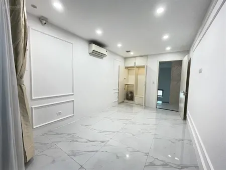 Bán nhà 8 tầng thang máy lương định của, đống đa 62m² mt 6.9m, giá 24.5 tỷ