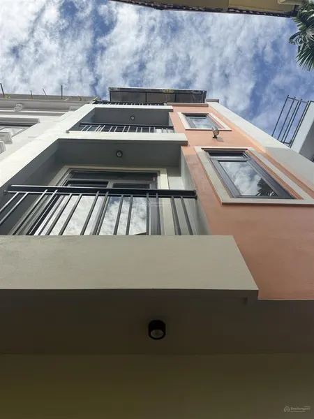 Bán nhà sài đồng full nội thất giảm 500tr. dt 55m2, mt 4m, 4 tầng. giá 8.2 tỷ còn tl