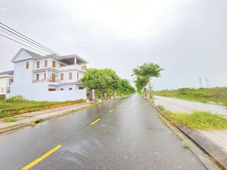 Bán đất biệt thự view sông ( diện tích 300m2 )