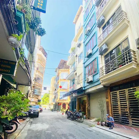 Bán nhà phân lô hồng hà, ba đình. oto tránh, kinh doanh, dân xây kcbt 48m*5t tặng full nt ở ngay