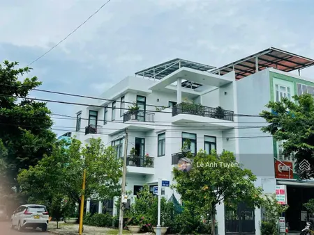 Bán nhà đẹp 3 tầng 155m2 2mt đường 10m5 khúc hạo lê cảnh tuân, lô góc kinh doanh tốt