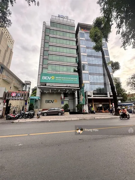 Bán tòa nhà mt võ văn tần quận 3 mặt tiền ngan 12m hầm 11 tầng hđt 800 triệu giá 160 tỷ