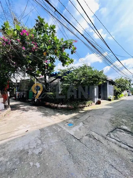 Nhà 2 tầng hẻm xe hơi thông gần ga metro chợ thủ đức tiện ích đầy đủ ~ 100m2 ngang ~ 5m