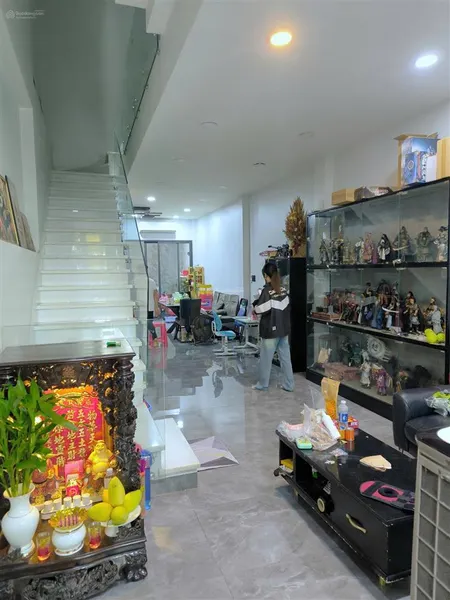 Nhà phố mt đường số 40, kdc tân quy đông p. tân phong, quận 7