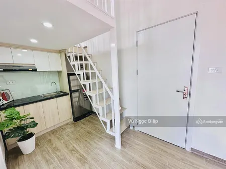 Bán tòa chdv cạnh đh hà nội 130m2 8 tầng 40pkk doanh thu 2.2 tỷ/năm giá hơn 30 tỷ