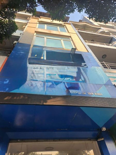 Cho thuê văn phòng mặt tiền xuân hồng, tân bình