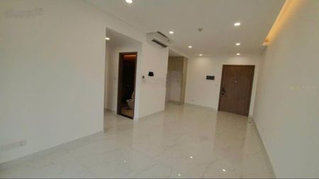 Giá thuê chỉ 15,5tr/th bao chỗ để xe ô tô khu Diamond Alnata Plus Celadon Tân Phú. Dt 88m2-2pn-2wc