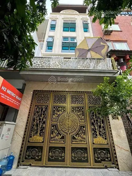 Bán nhà văn phú hà đông, phân lô ô tô tránh, kinh doanh đa ngành, 93m2 ngay công viên, giá chỉ 18tỷ