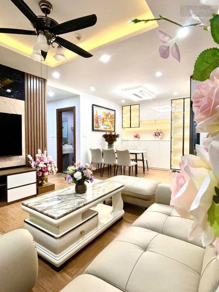 Cho thuê căn hộ 2PN, 2WC, 73m2 tại N03-T6 Ngoại Giao Đoàn, giá tốt/0333259780