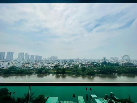Cho thuê De La Sol 84m2 ban công view sông siêu thoáng