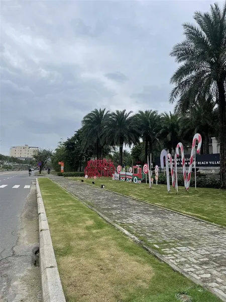 Cần bán nhanh siêu phẩm đất biển mặt tiền đường trường sa đối diện marriott resort