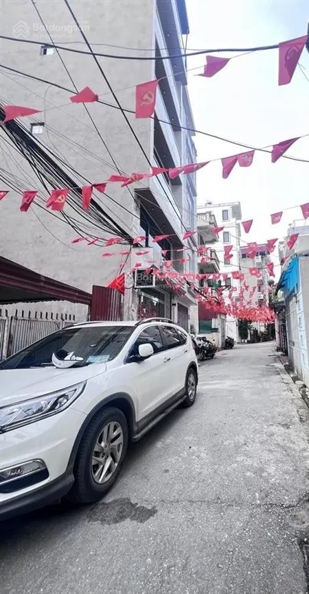 Bán mảnh đất hiếm tư đình long biên 100m mặt tiền 4.1m 20.9 tỷ ô tô ngủ trong đất