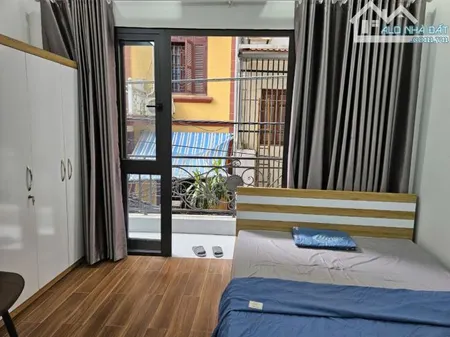 Cho thuê phòng ở 110 Trần Duy Hưng - 30m2 full đồ - ban công rộng