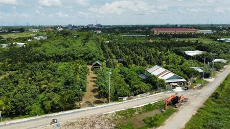 Bán nền mt lộ nhựa ngay giữa trường tiểu học + ptth
