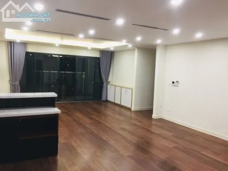 CẦN CHO THUÊ CĂN HỘ HÀ NỘI PARAGON 3 PHÒNG NGỦ, 125M2 GIÁ 17 TR/TH MỚI Ở NGAY LUÔN