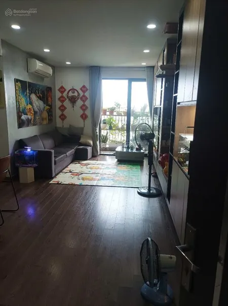 Tôi cần bán căn hộ ecohome 3, diện tích 62m2 2pn 2vs, nội thất 400tr, giá 4,x tỷ