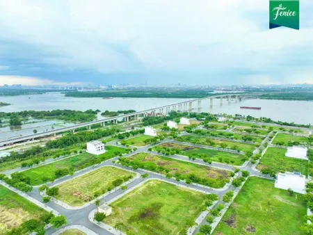 Hàng hiếm biệt thự sông kingbay dt 450m2 giá 77,77 tr/m2 0968 144 *** yomi thổ địa king bay