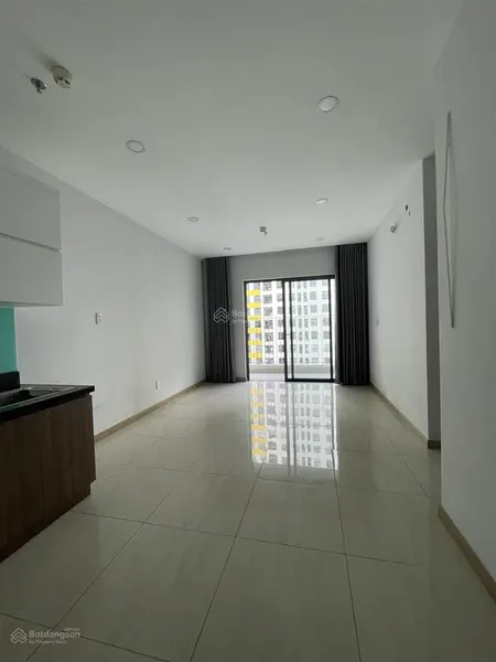 Chính chủ bán căn hộ chung cư bcons garden, 2,2 tỷ, 57m2, 2pn, 2wc, hướng nam