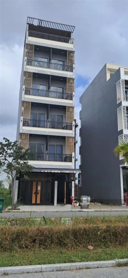 Tòa mới 6 tầng nội thất xịn ngay tổ hợp fpt plaza gần đại học fpt 17 phòng65 triệu