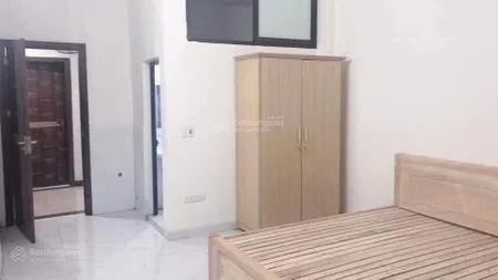 Cho thuê phòng tại ngõ 157 pháo đài láng