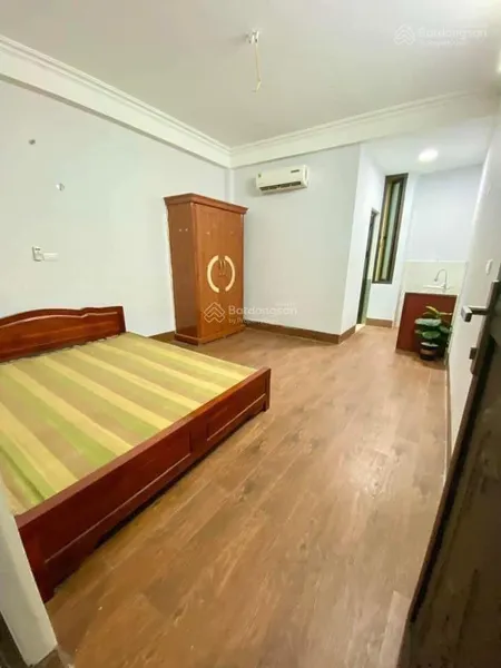Nhà mình có ccmn cao cấp 8 tầng mới xây, 27 phòng trọ muốn cho thuê ngách 1, ngõ 562 đường láng